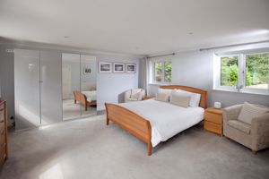 Bedroom- click for photo gallery